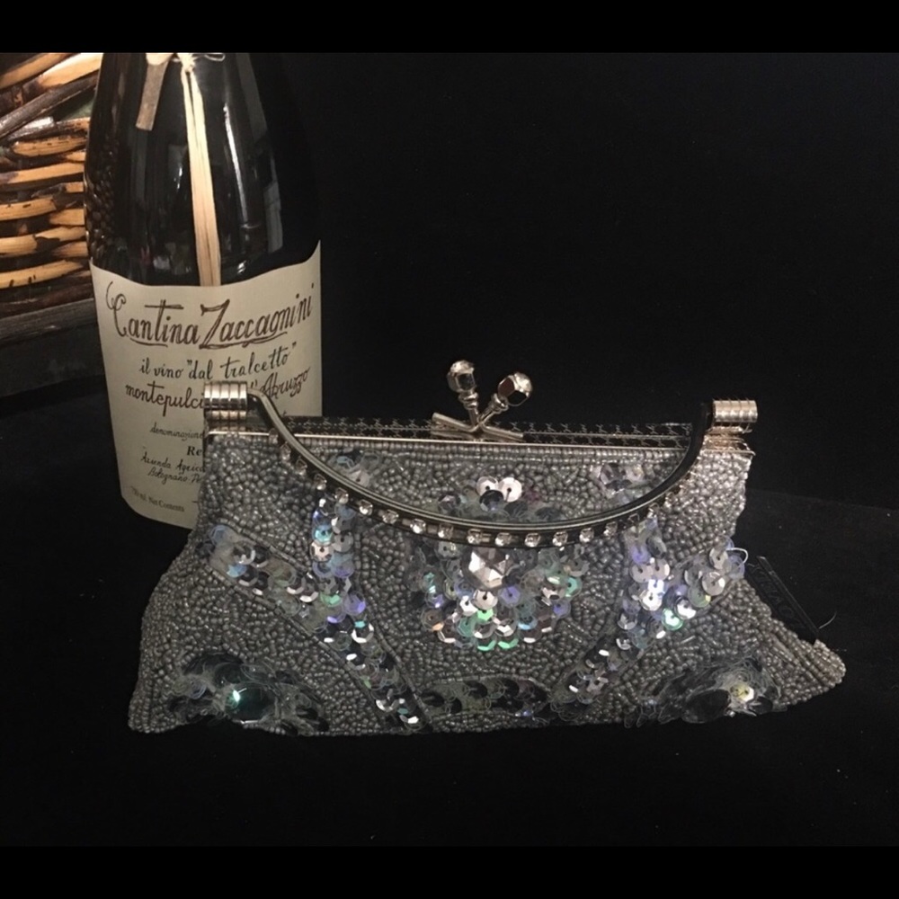 Clutch purse